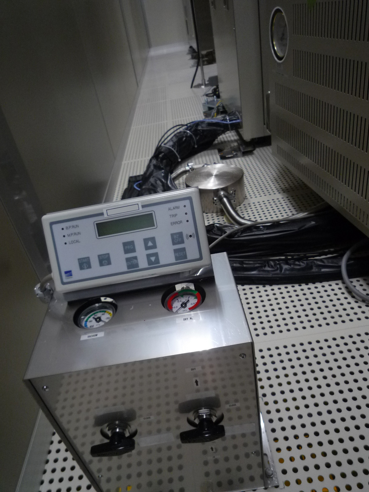 Used 1999 Jeol JWS 7555 FE-SEM