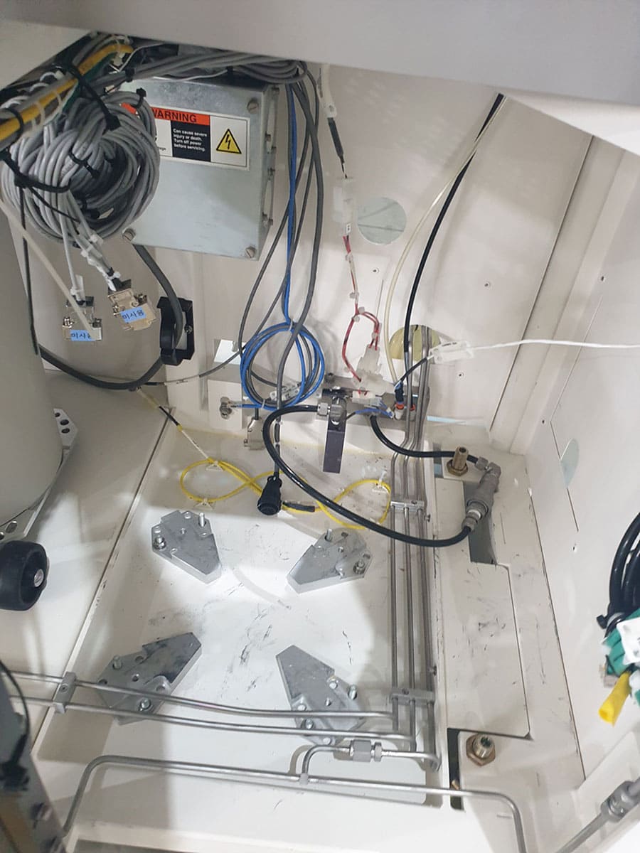 Used 2004 Lam Research 2300 Flex45 RIE Oxide 3 Chambers