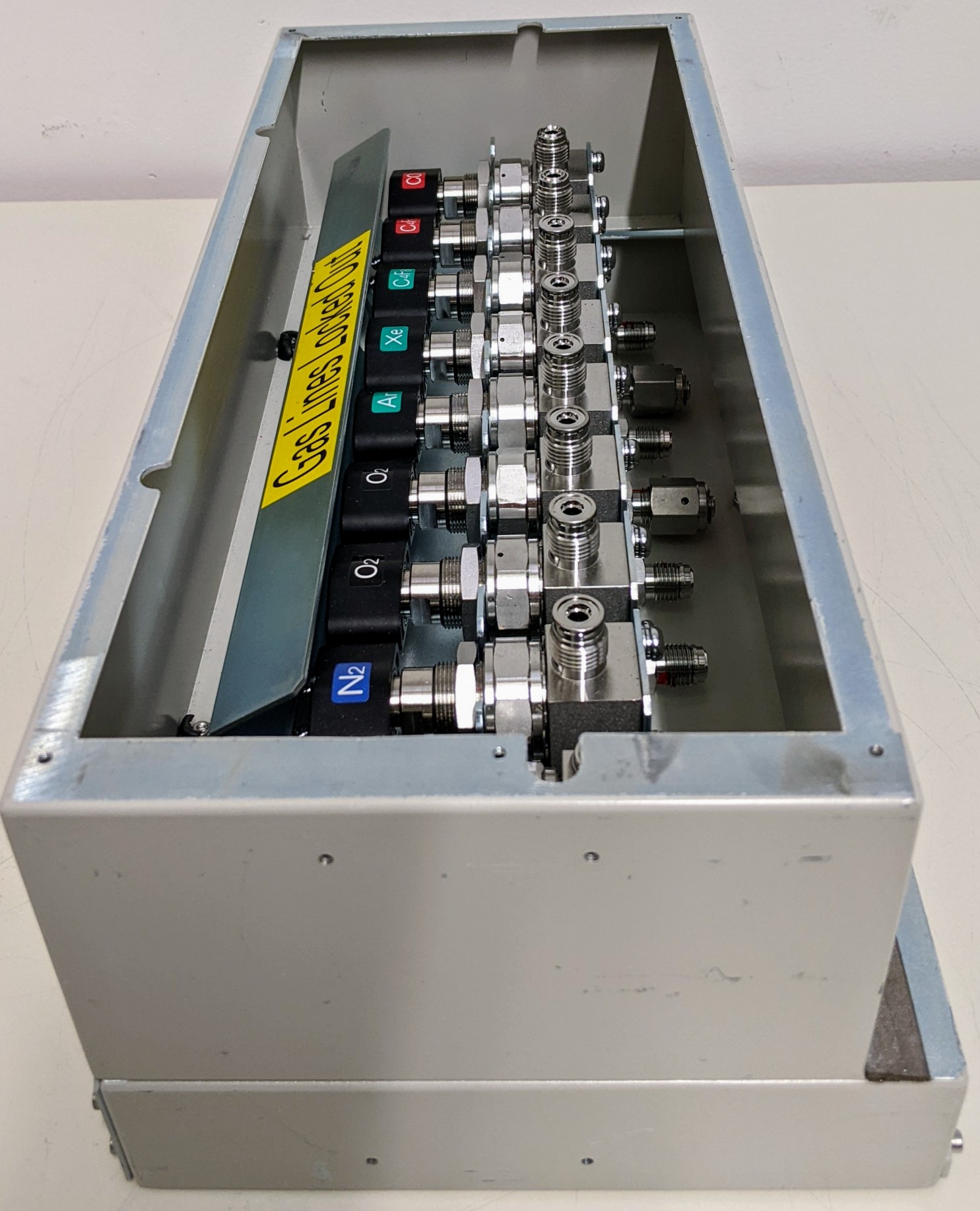 Used TEL 9 x (1/4 Turn Gas Valves Assy.)