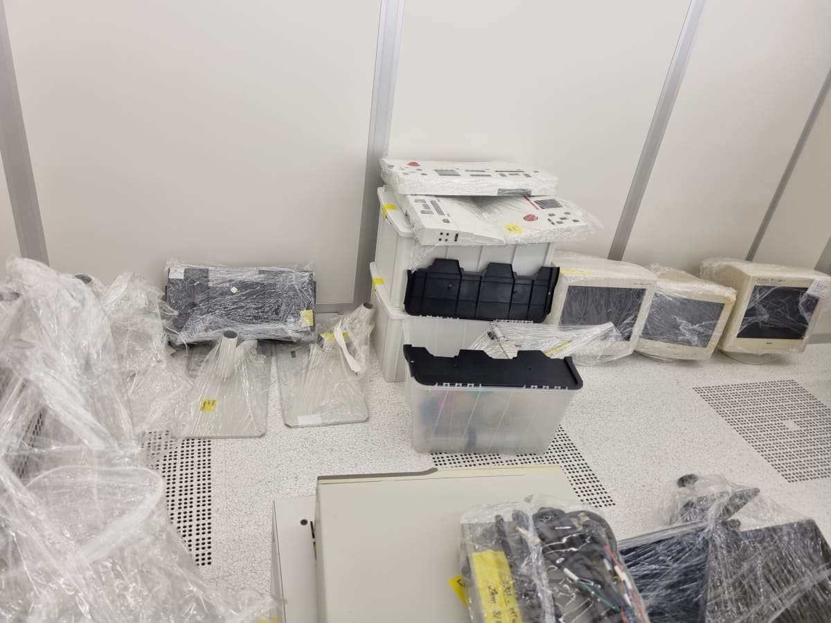 Used 1999 Leica INS3000