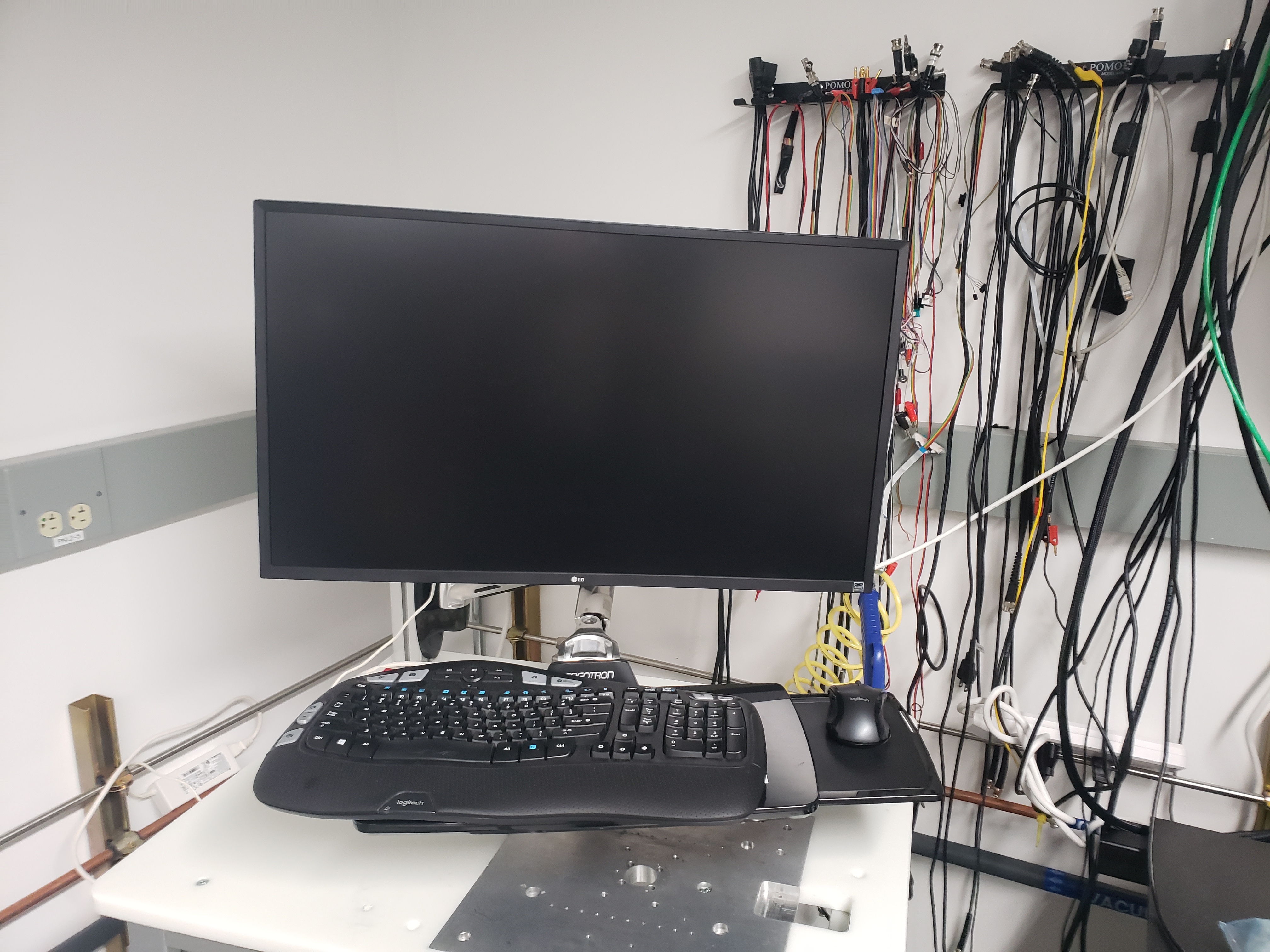 Used Signatone CM-465-22