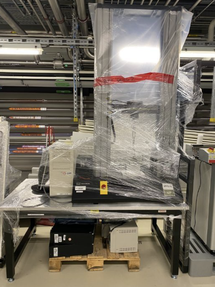 Used 2001 INSTRON 5564