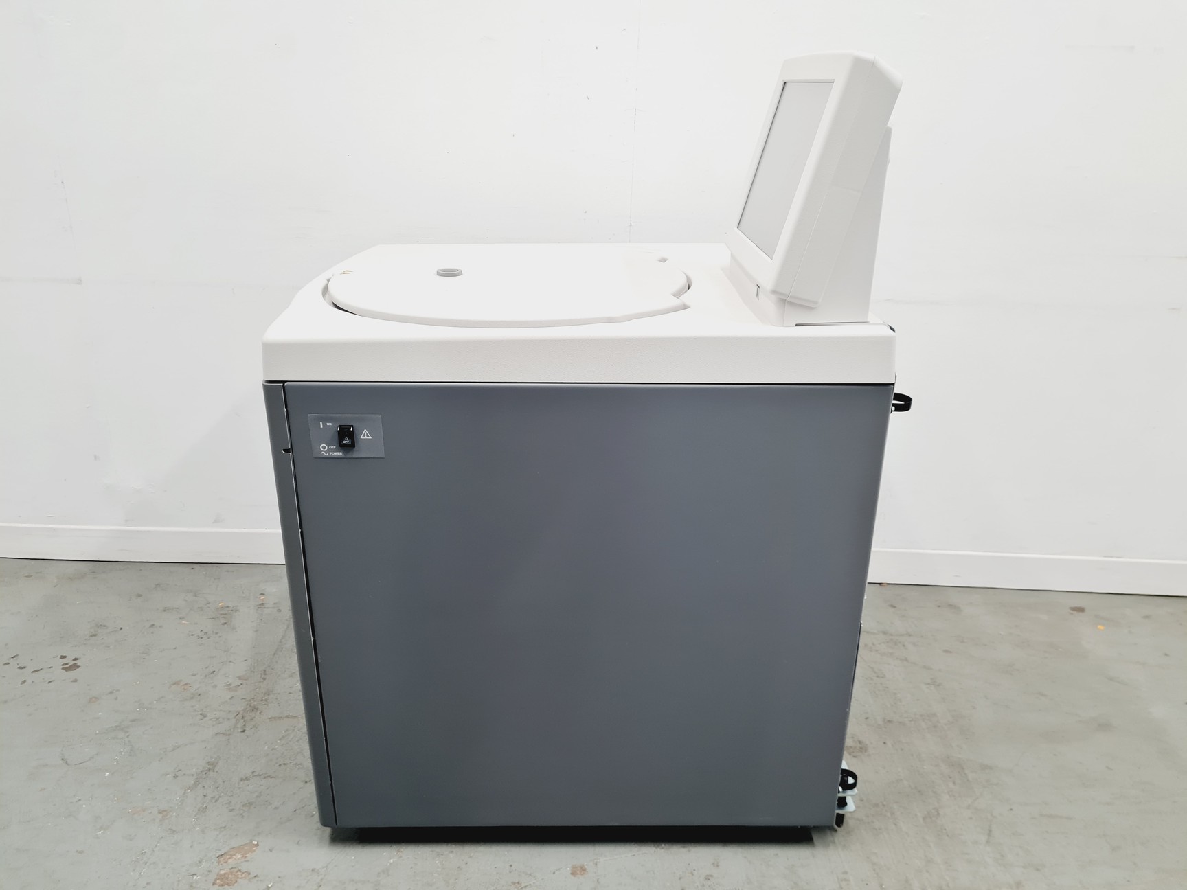 Used 2023 Beckman Coulter Avanti JXN-26 Centrifuge with JCF-Z Rotor 20000rpm Lab