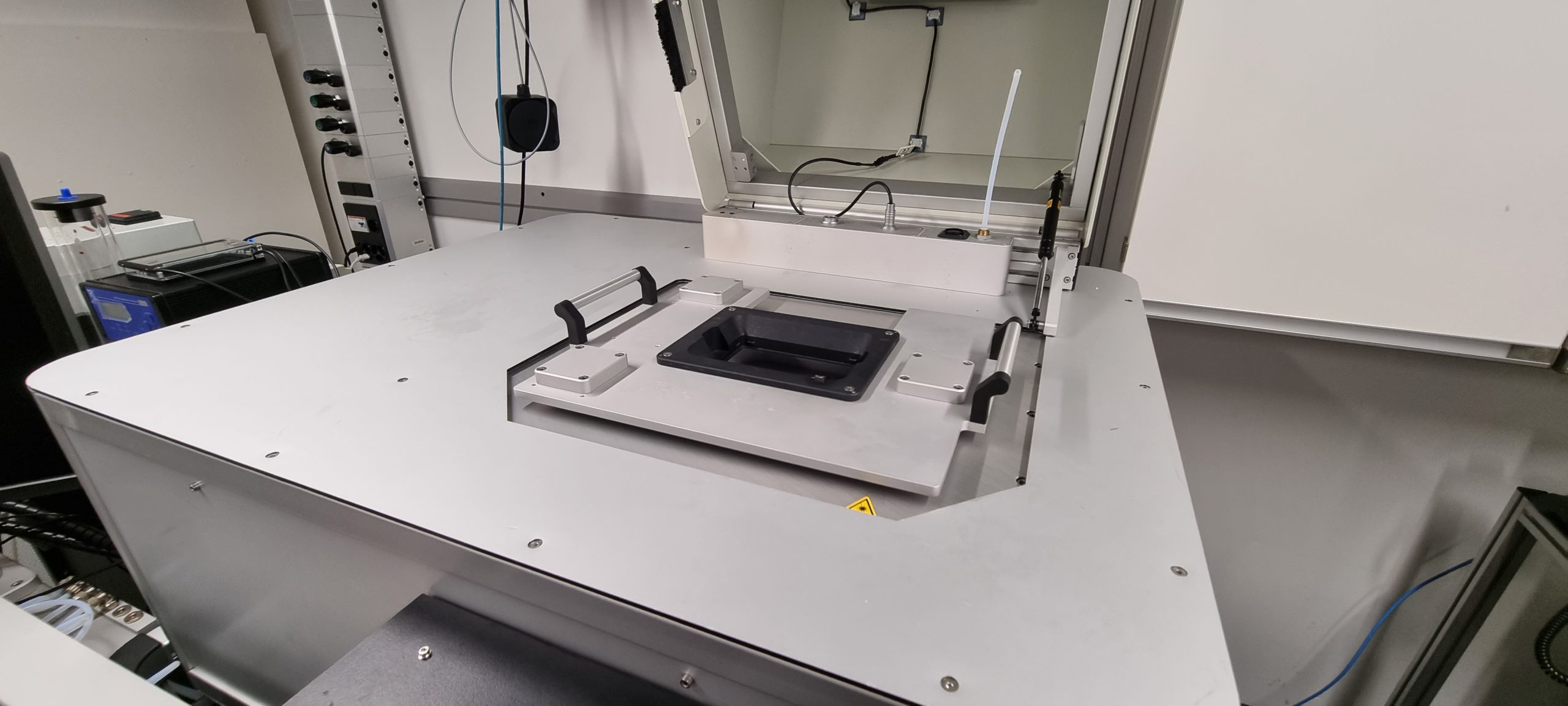 Used FEI CorrSight Fully Automated Correlative Fluorescence Light Microscope System