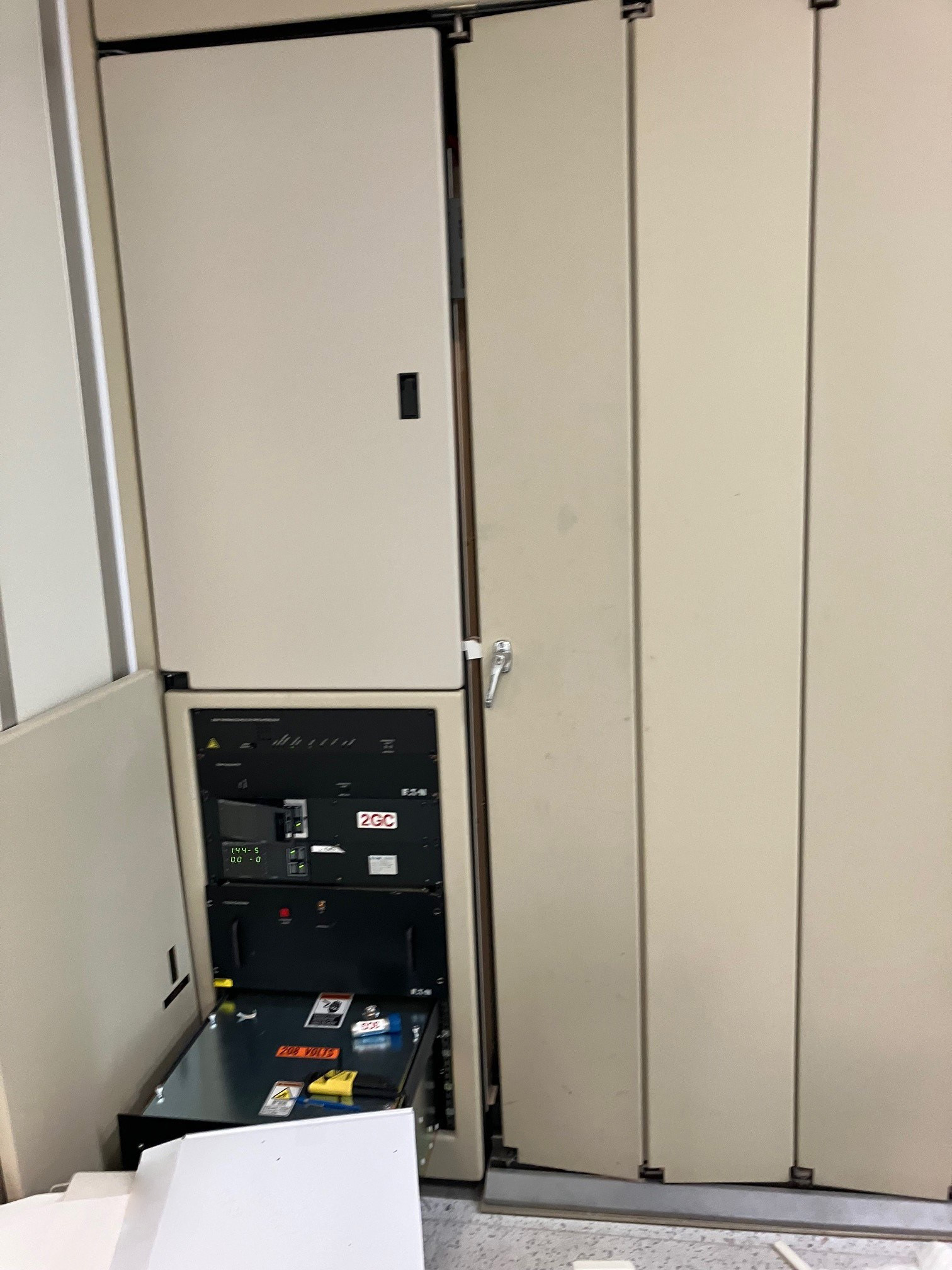 Used Eaton Nova Axcelis NV GSD 200