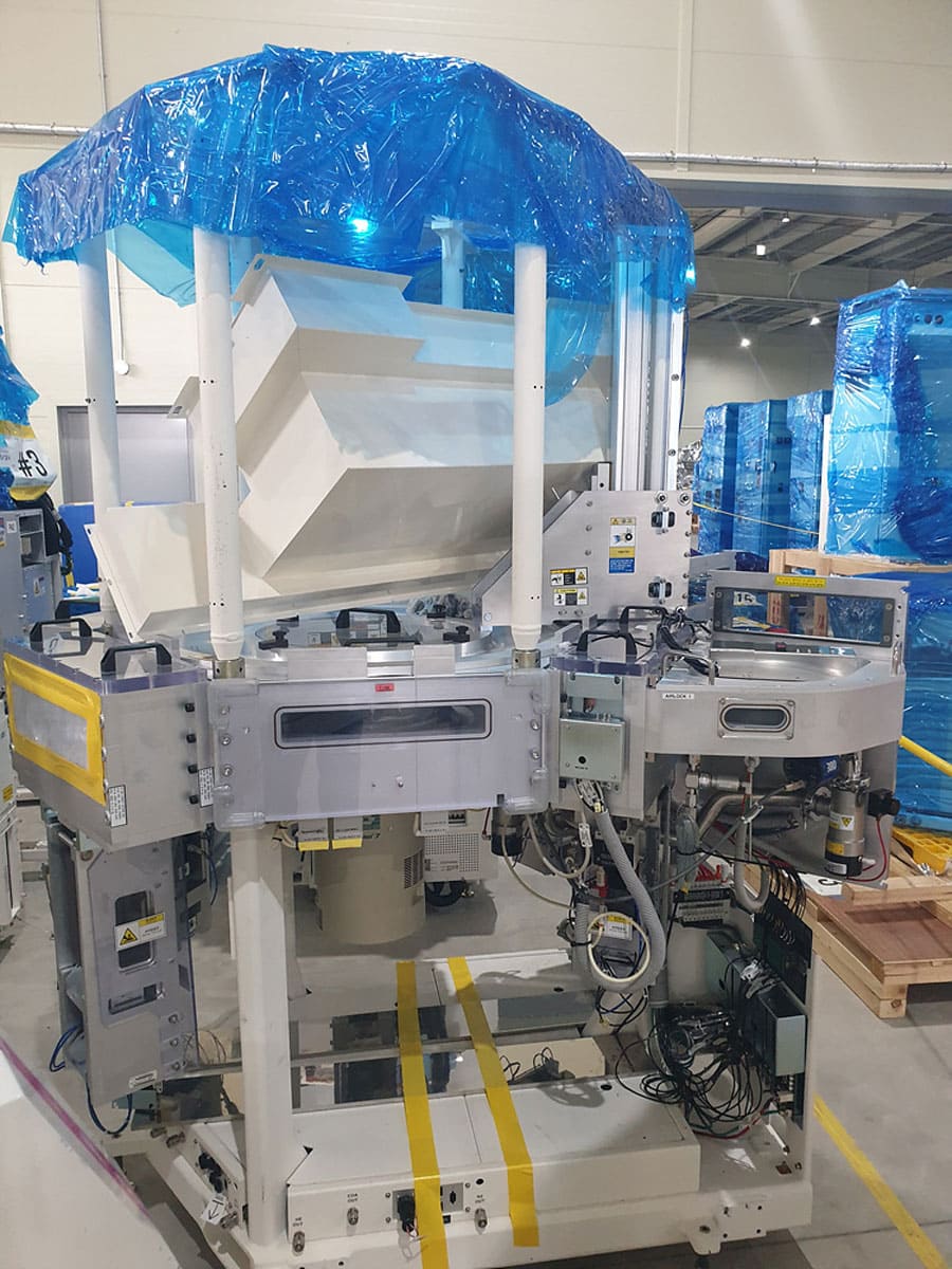 Used 2004 Lam Research 2300 Flex45 RIE Oxide 3 Chambers