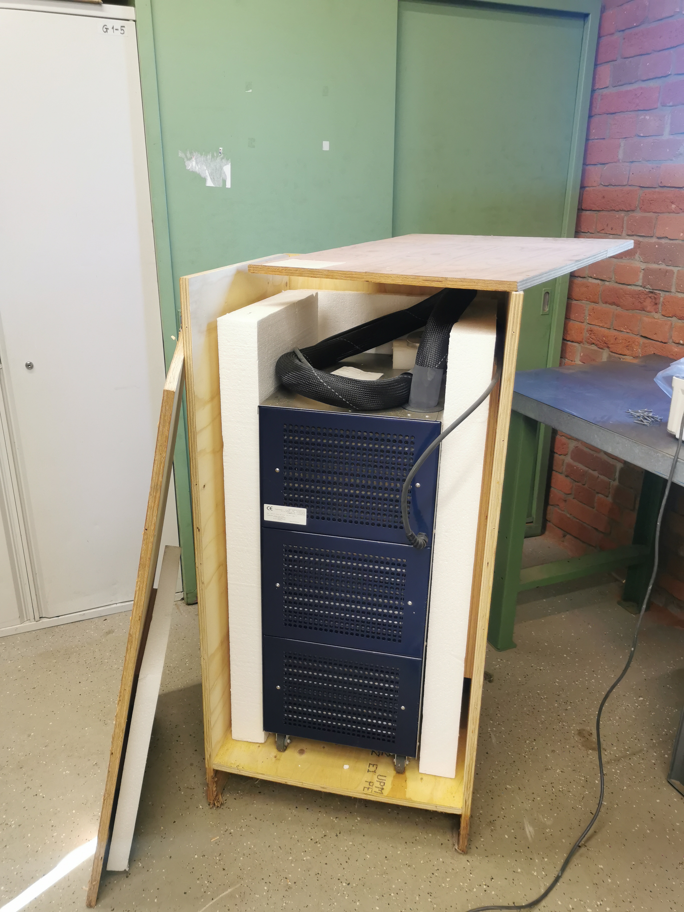 Used Perkin Elmer ULSP125 DHS 3 Stage IntraCooler III for Pyris Diamond DSC-125 °C