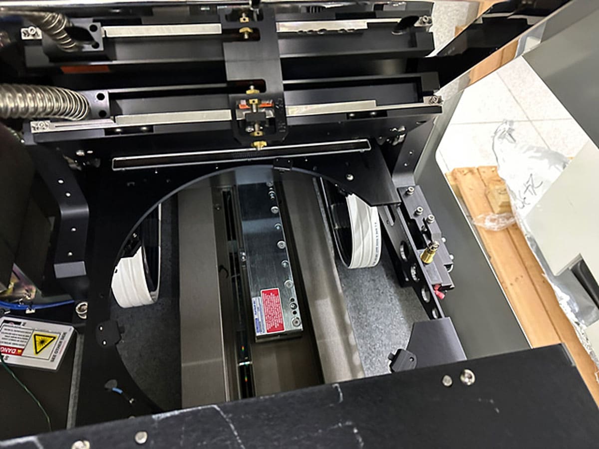 Used 2004 KLA Viper 2435