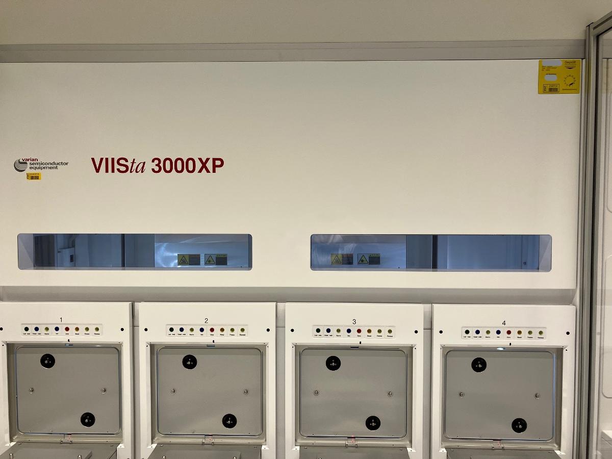 Used 2012 AMAT Varian VIIsta 3000XP