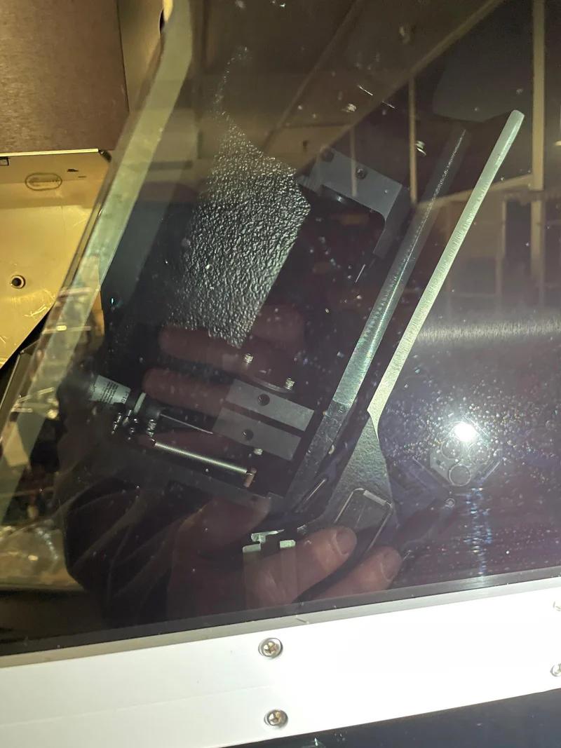 Used 1995 KLA Surfscan 6420 Particle Defect System
