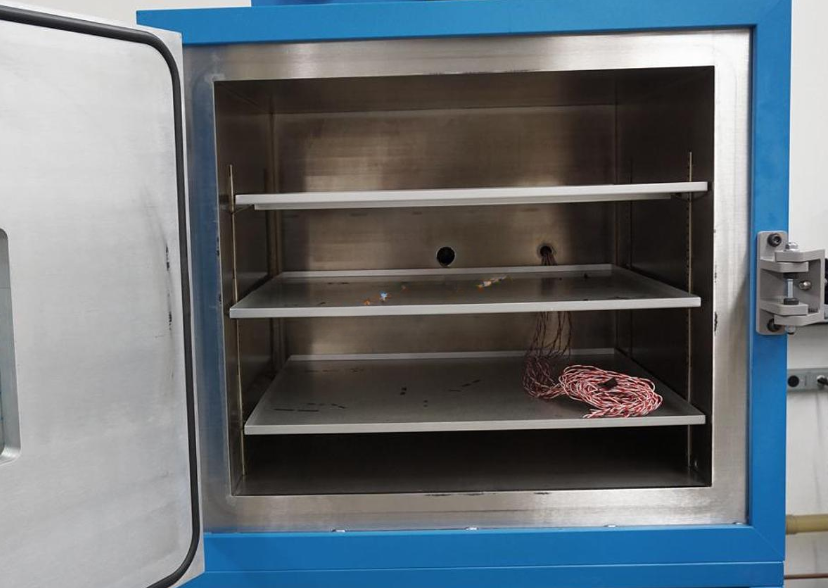 Used Cascade Tek SVO9- 9 cuft vacuum oven with Honeywell Multitrend SX, Watlow F4, Edwards E2M18 vacuum pump, and cold trap