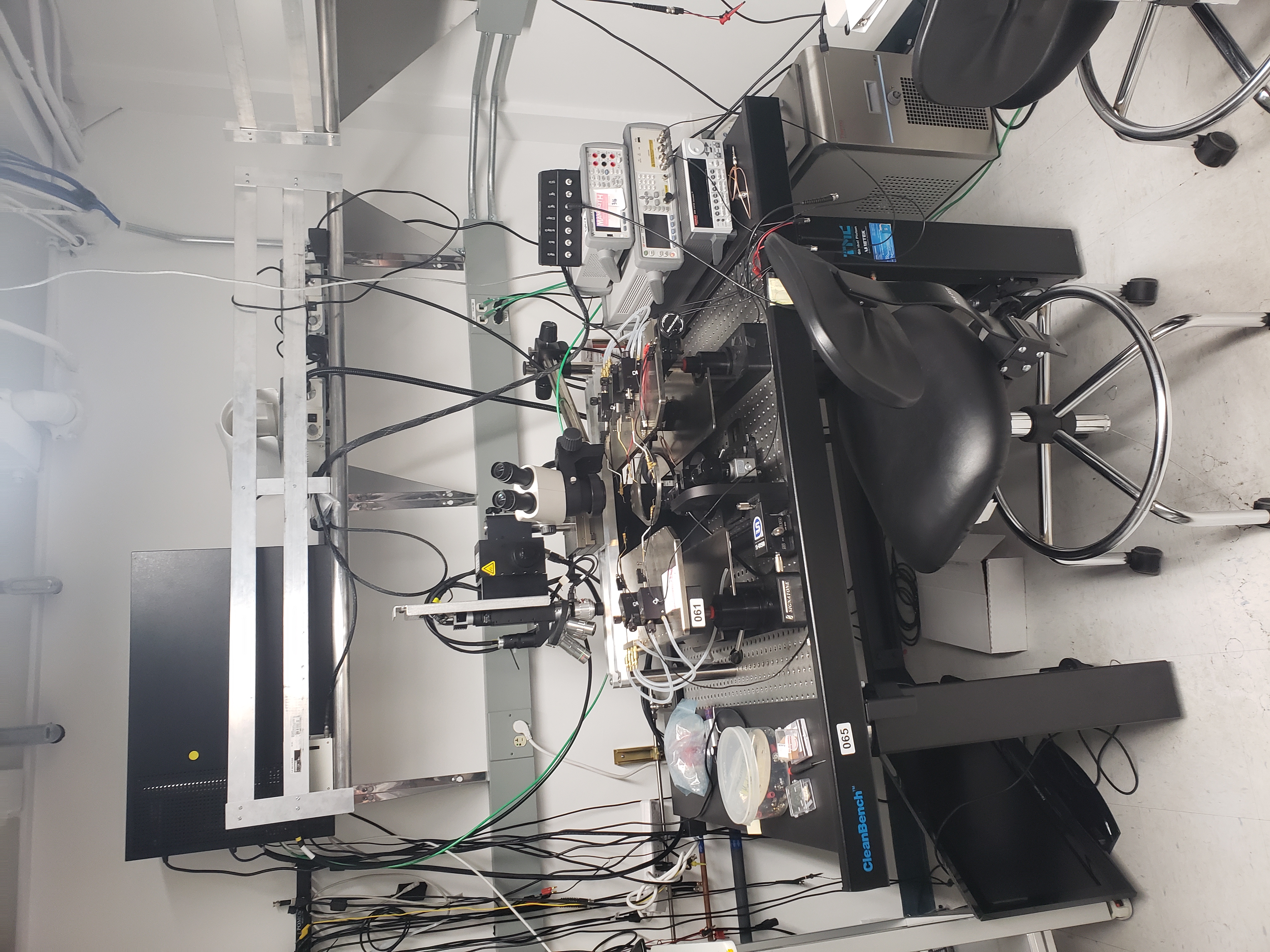 Used Signatone CM-465-22