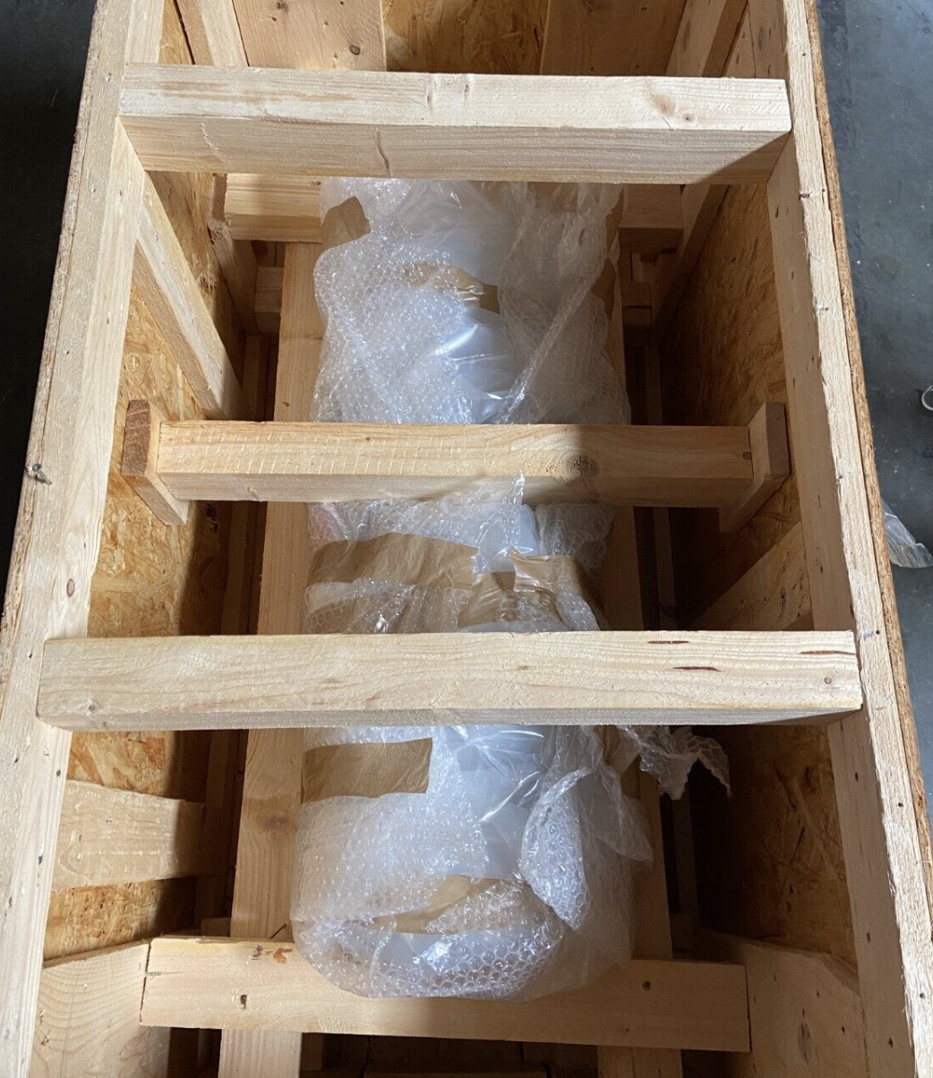 Used AMAT 3620-90075 EDWARDS PUMP ROTARY E2M280 TW OIL, 115463