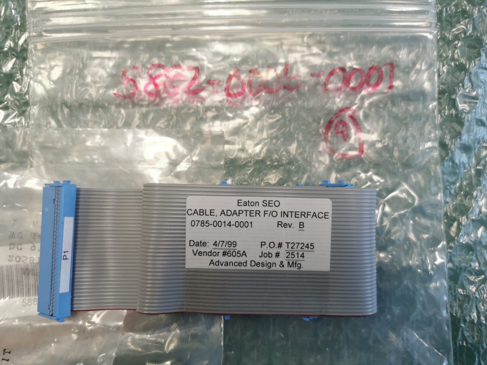 Used Eaton Nova 6200AV 5882-0006-0001 cable adapter