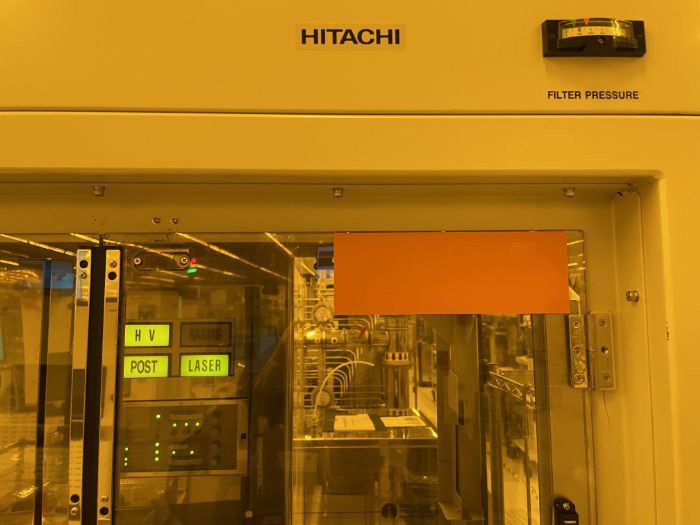Used 2001 Hitachi S-9220 CD SEM