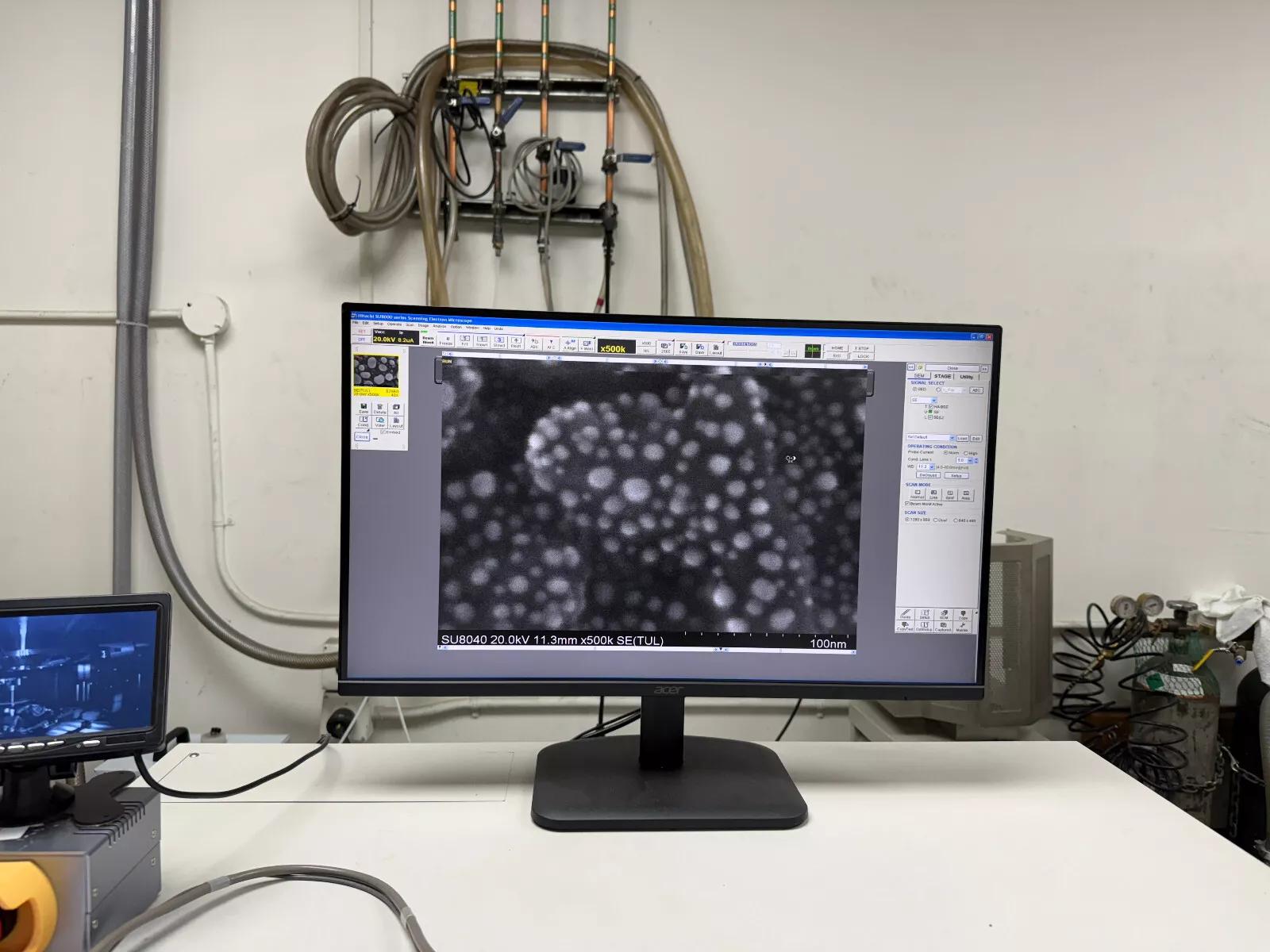 Used HITACHI SU8040 Scanning Electron Microscope