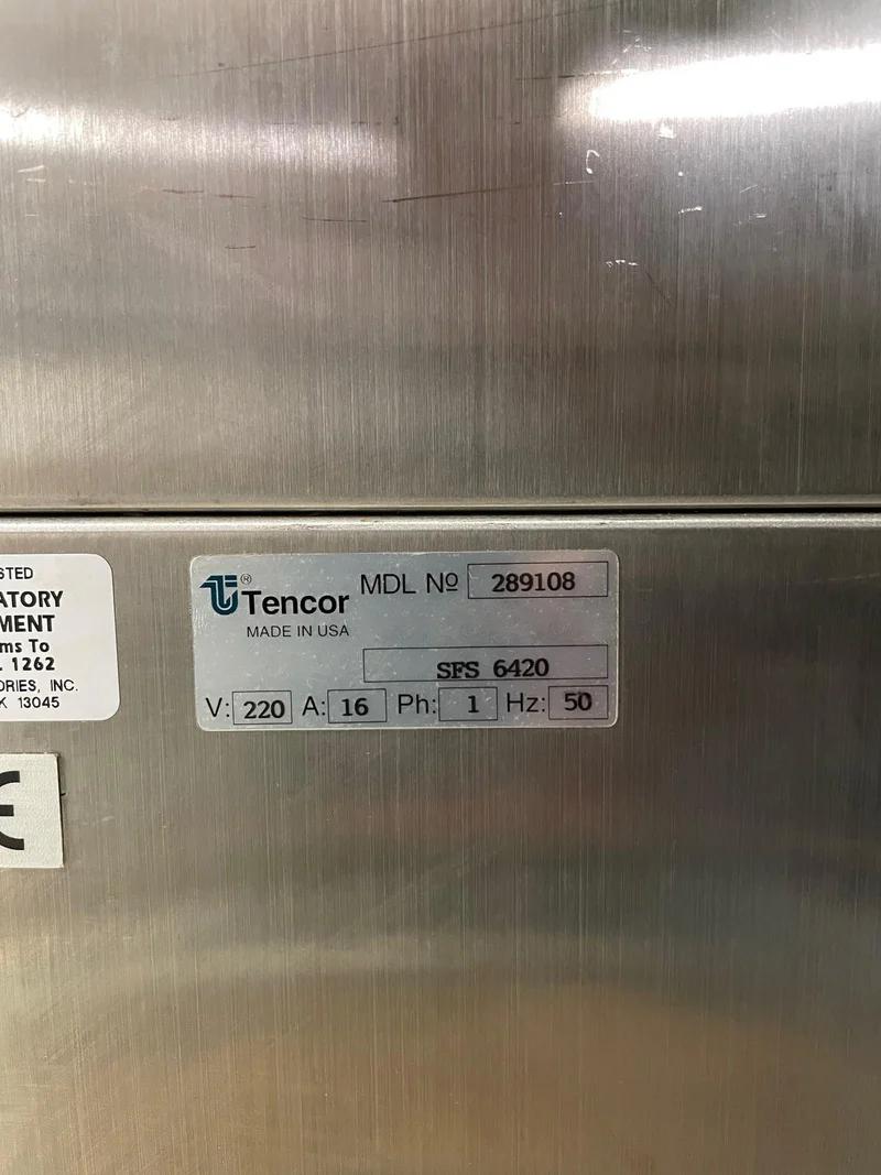 Used 1995 KLA Surfscan 6420 Particle Defect System
