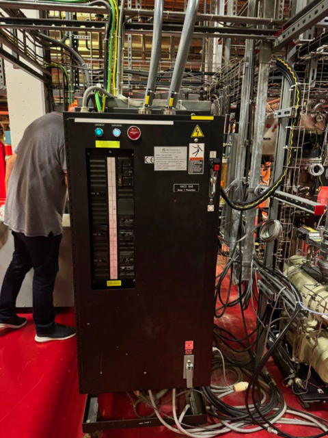 Used 1995 AMAT P 5000 Etcher 2 MxP + Chambers