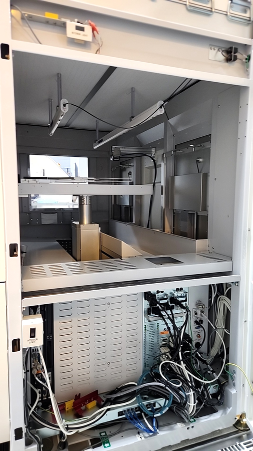 Used 2022 KLA Altair 8935-FFC AOI Tool