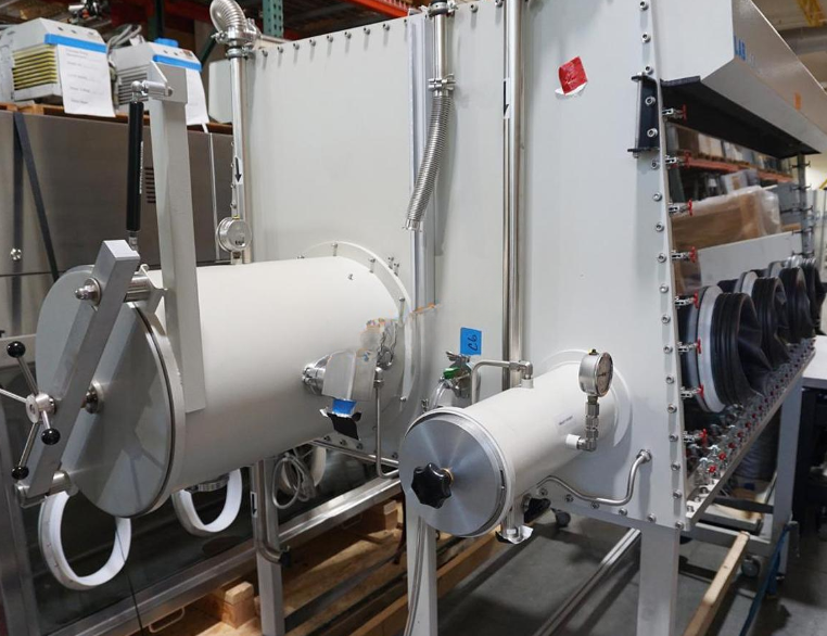 Used 2010 Mbraun Labmaster MB200 dual sided glovebox with Angstrom Engineering thermal evaporator
