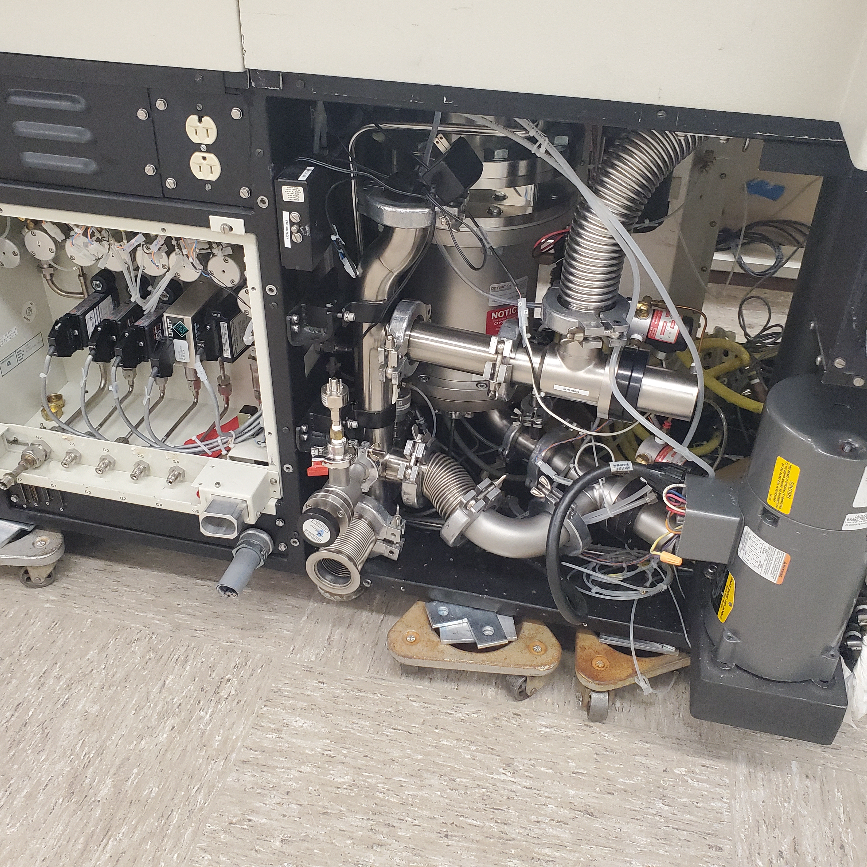 Used AMAT P5000 Etch