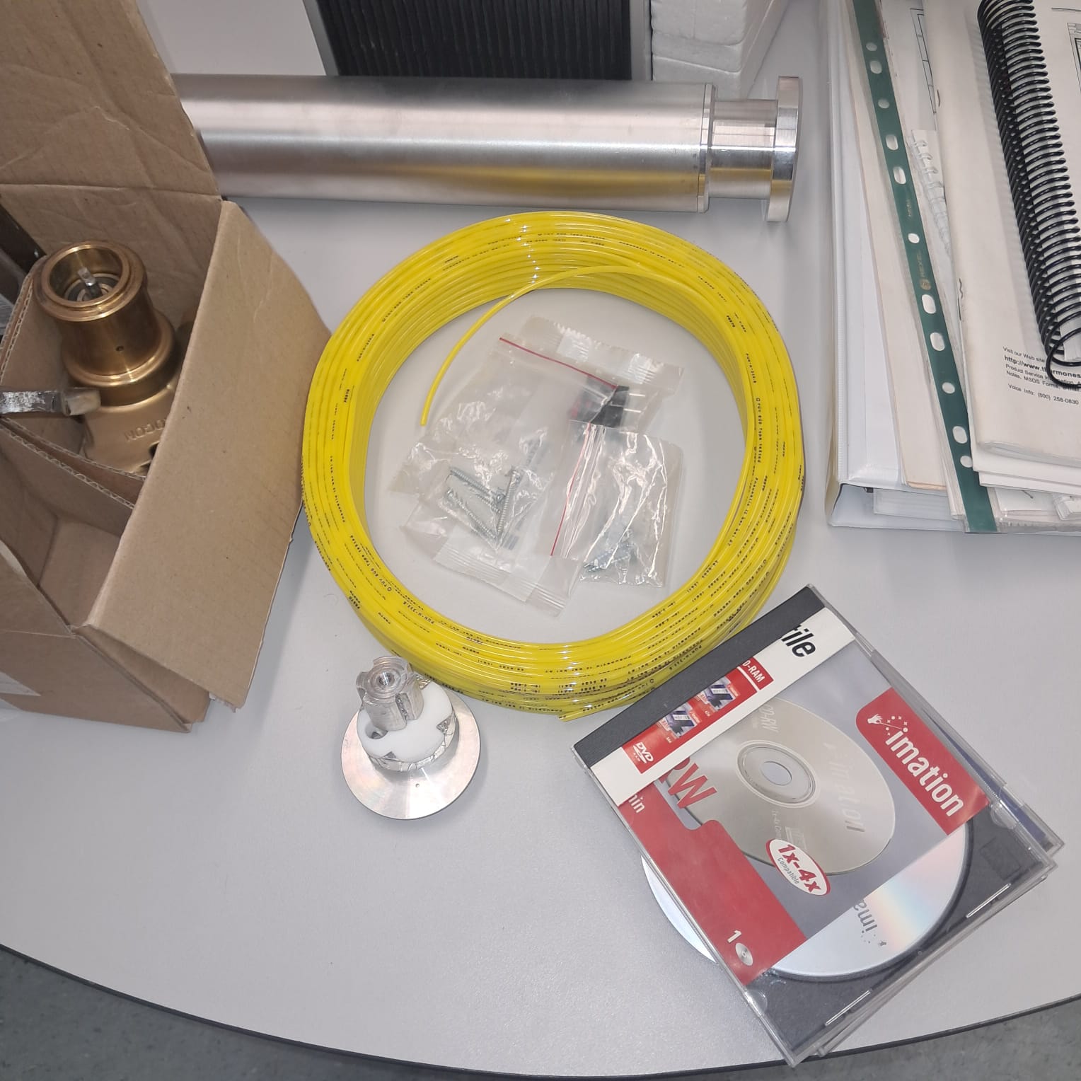 Used HITACHI S-3200 SEM