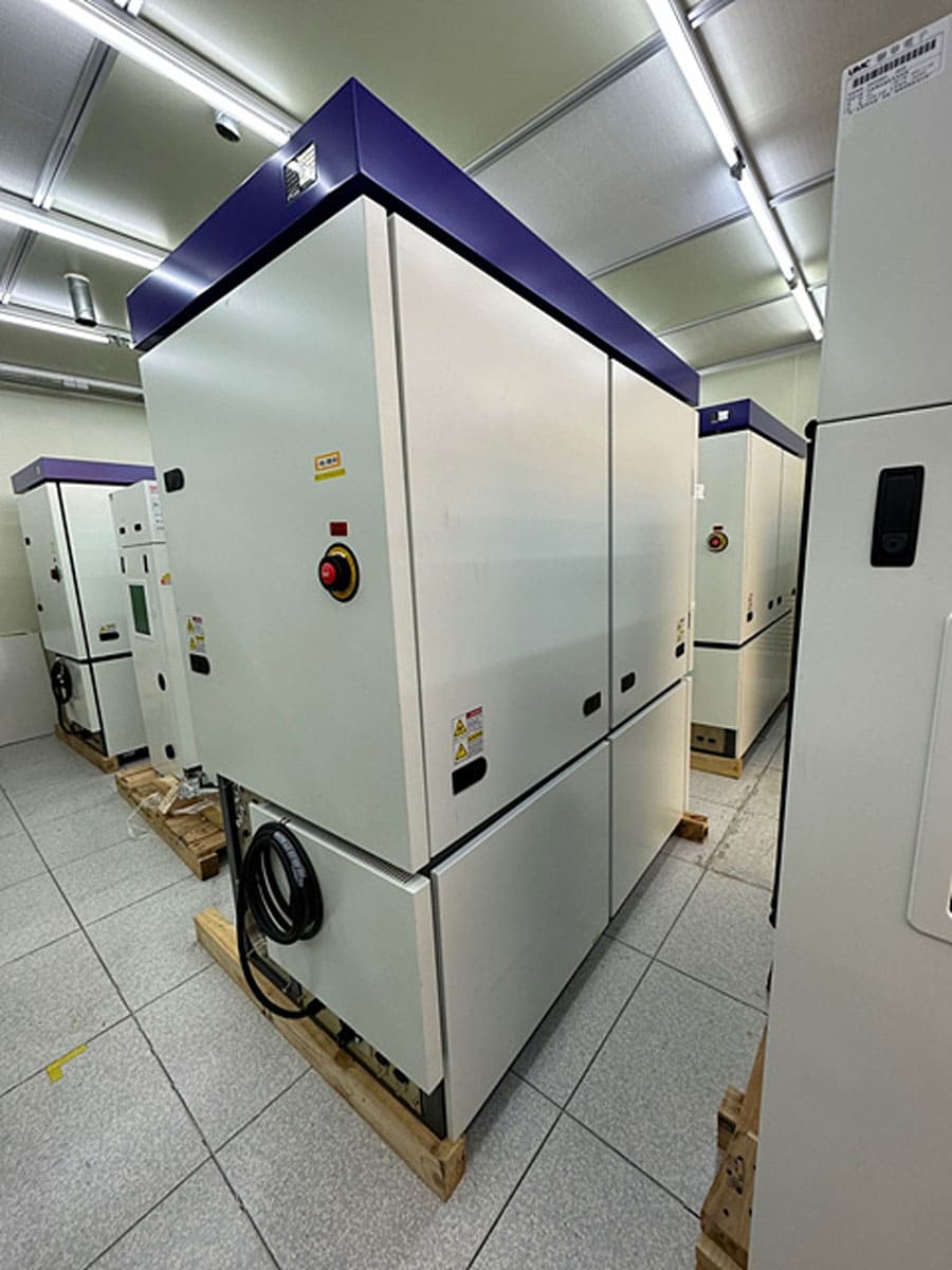 Used 2004 KLA Viper 2435