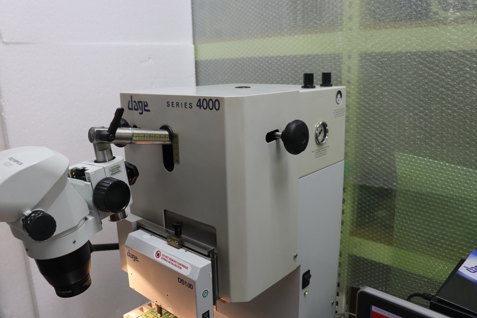 Used Dage 4000 Bond Tester