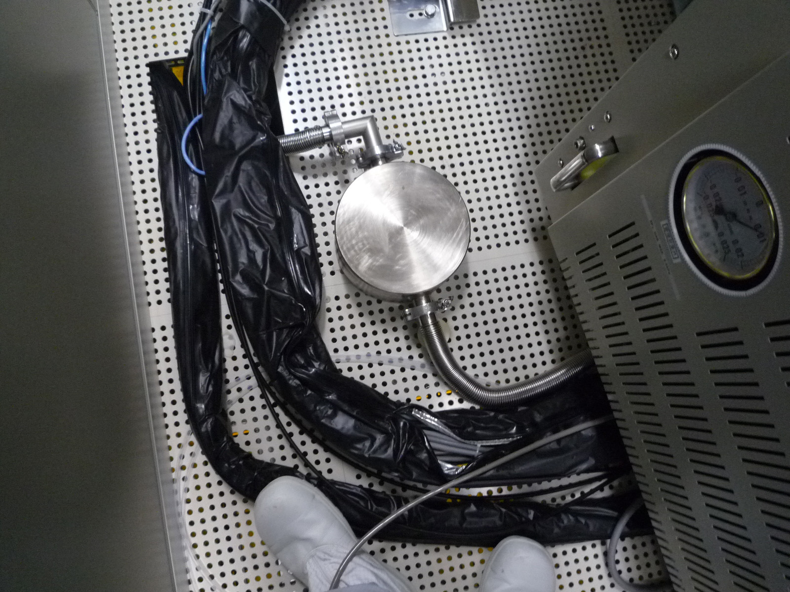 Used 1999 Jeol JWS 7555 FE-SEM