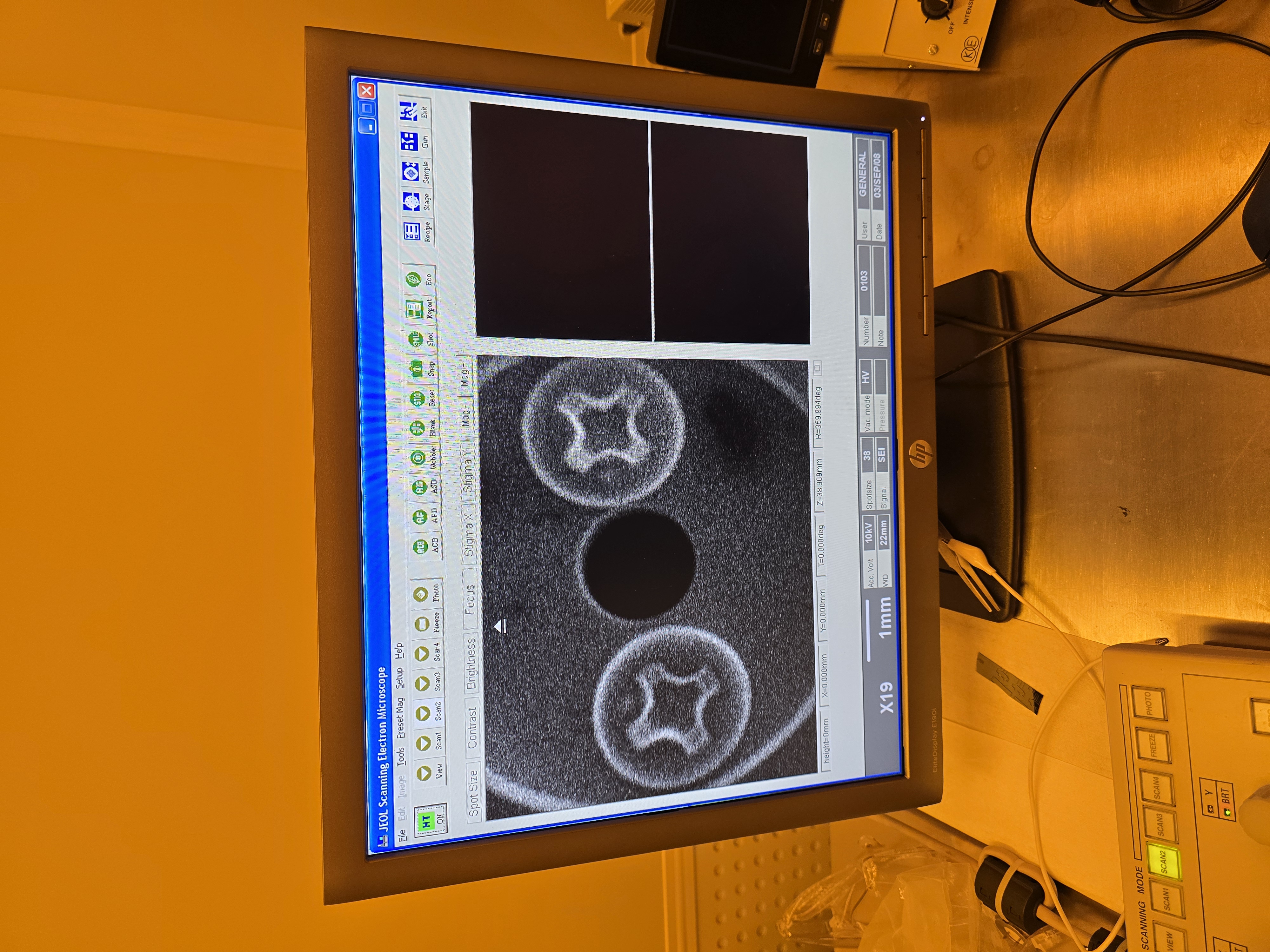 Used 2009 Jeol JEOL-6490LV SEM