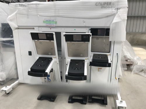 Used NANOMETRICS EFEM module of Caliper Mosaic