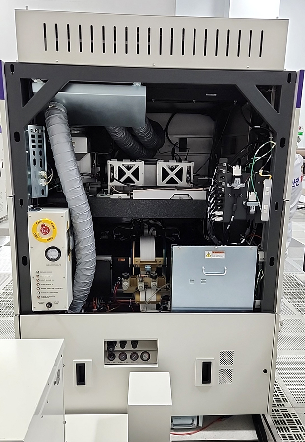 Used 2022 KLA Altair 8920i AOI Tool