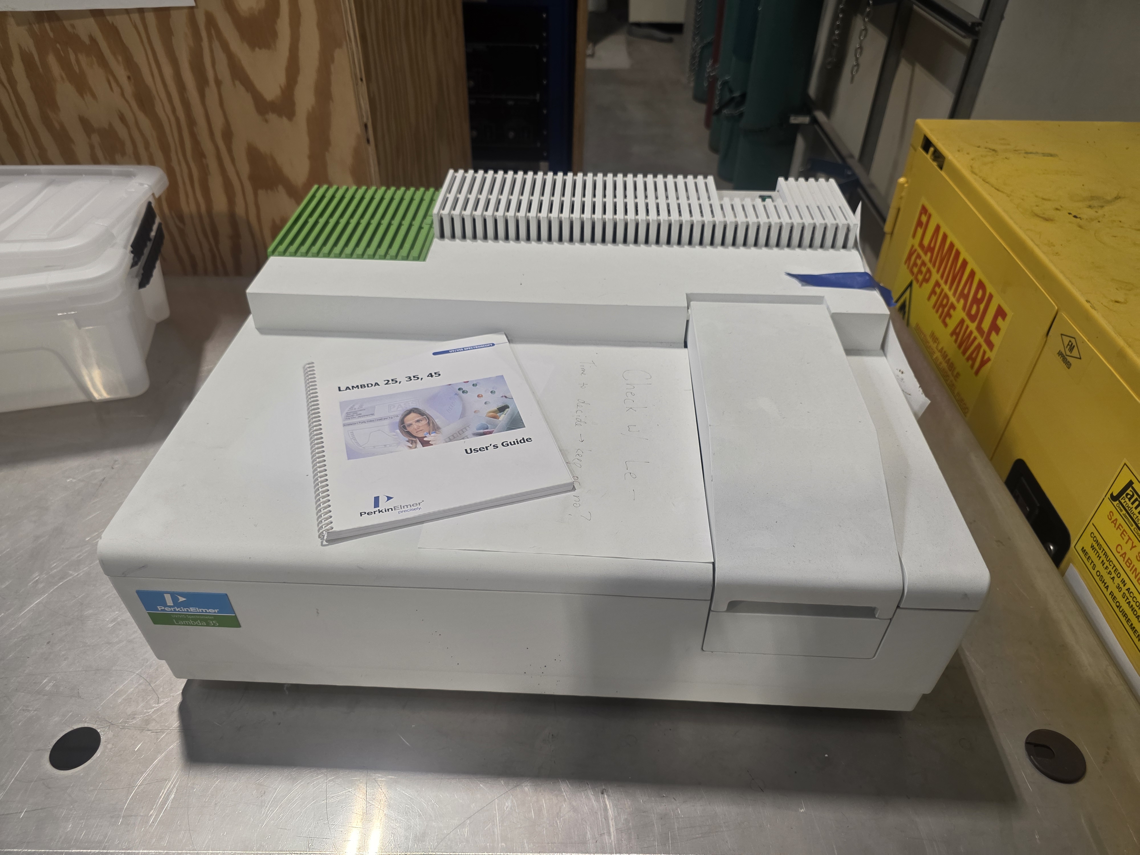 Used Perkin Elmer Lambda 35 UV VIS Spectrometer