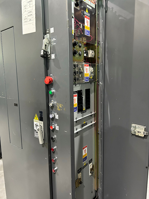 Used AMAT Centura 5200 WxZ 3 Chamber