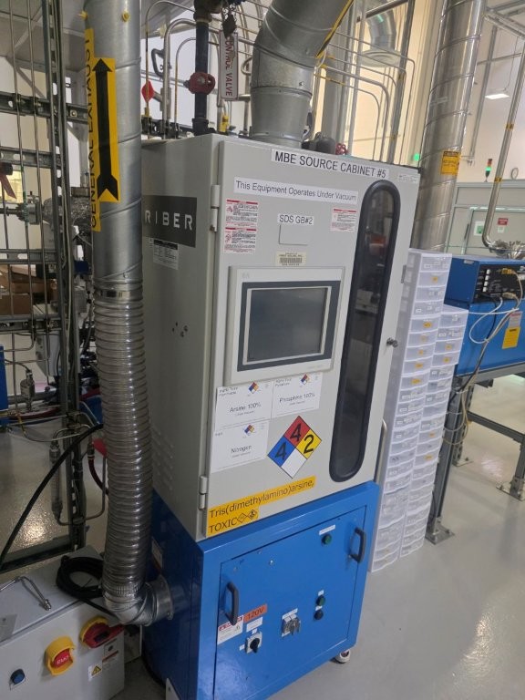 Used MBE Epitaxy System