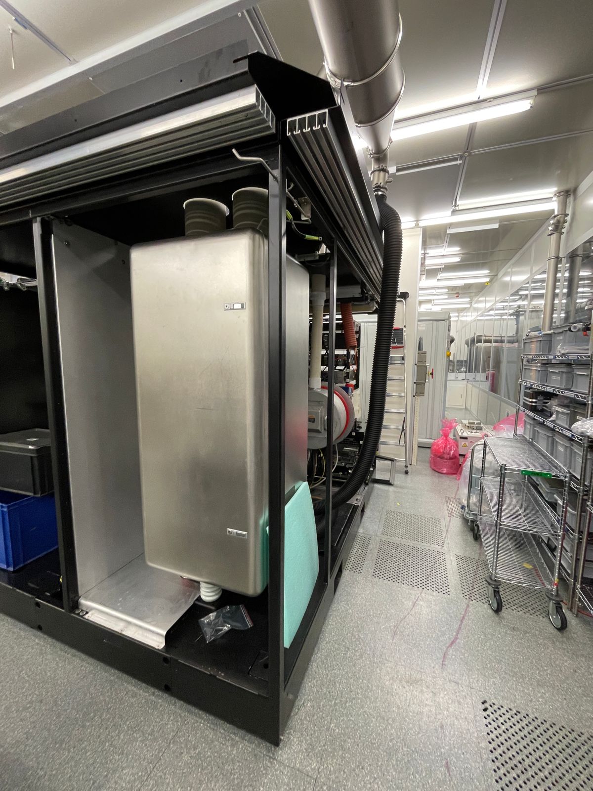 Used Kestrel 750 Implanter