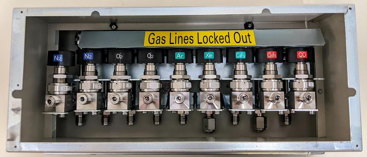 Used TEL 9 x (1/4 Turn Gas Valves Assy.)