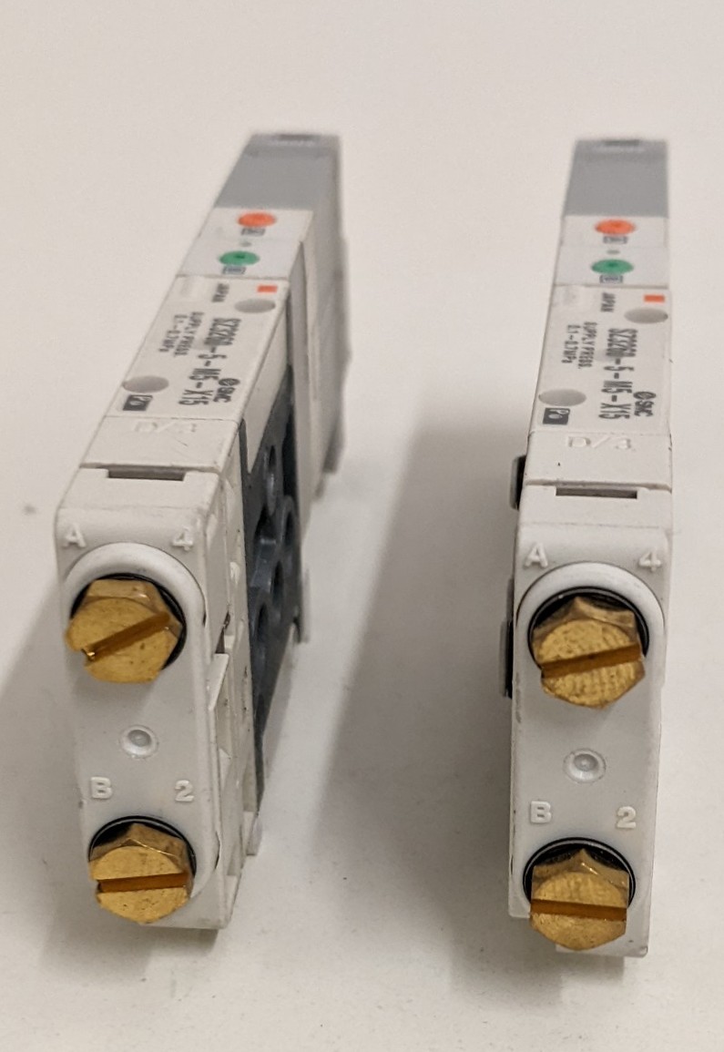 Used SMC 5 Port Solenoid Valve Rubber Seal, Body Ported Cassette Type Manifold