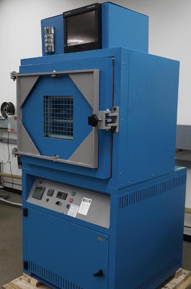 Used Cascade Tek SVO9- 9 cuft vacuum oven with Honeywell Multitrend SX, Watlow F4, Edwards E2M18 vacuum pump, and cold trap