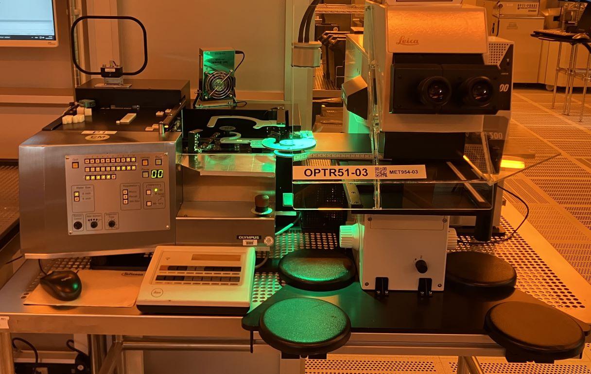 Used 2001 Leica Microscope INM200 (Olympus Handler) MET954-03