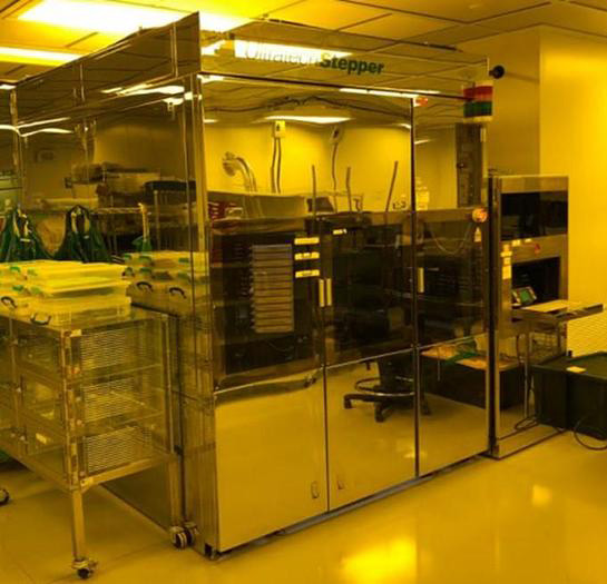 Used 2017 Ultratech Saturn 3 Wafer Stepper