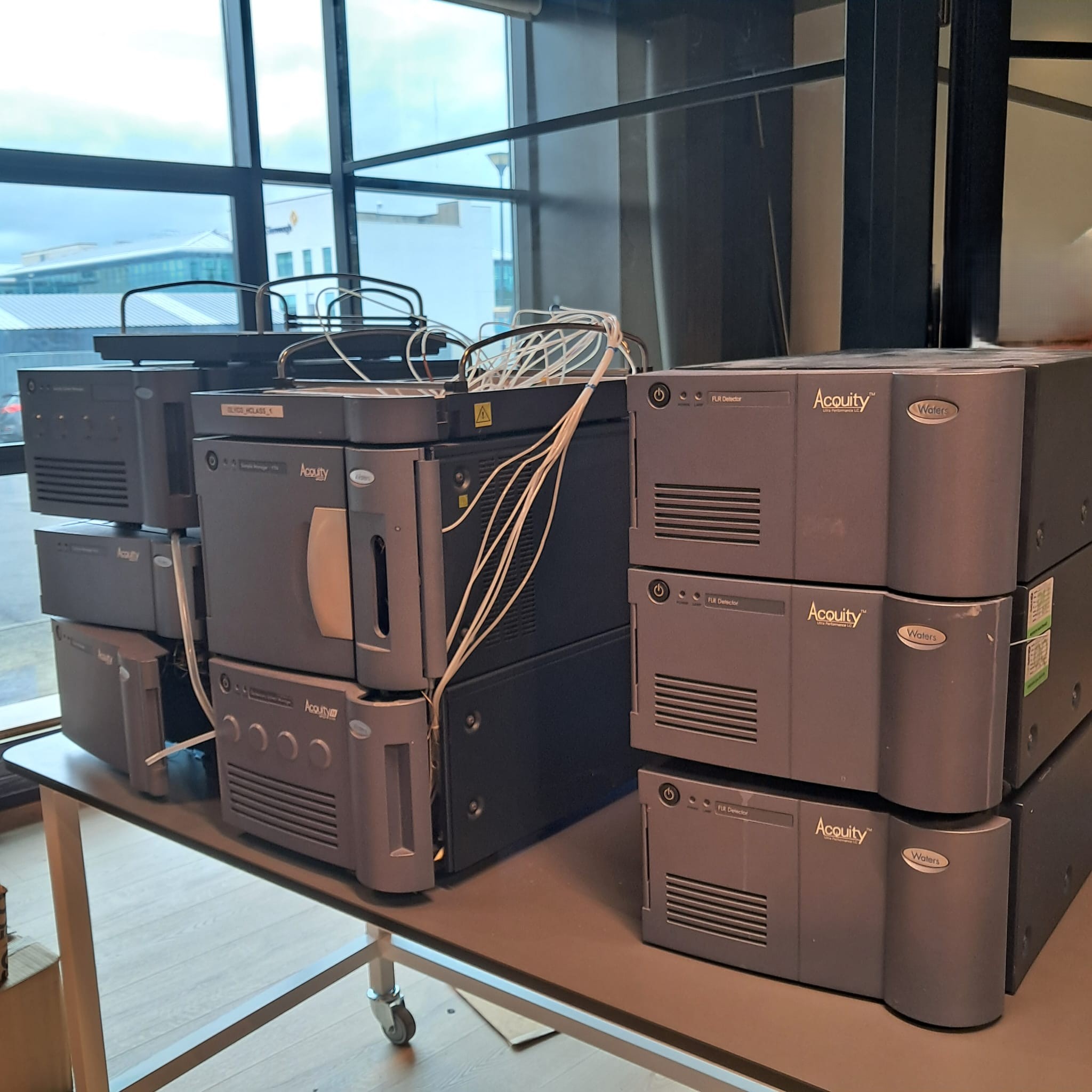Used Waters Acquity UPLC System
