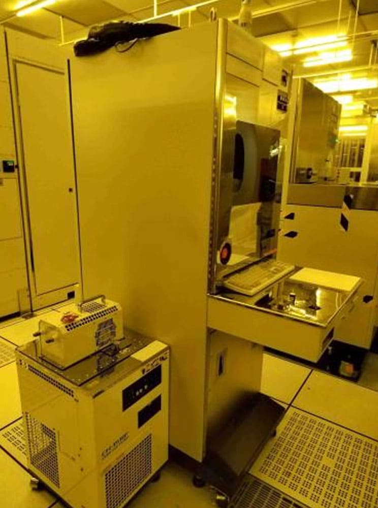 Used 2001 HITACHI S-9220