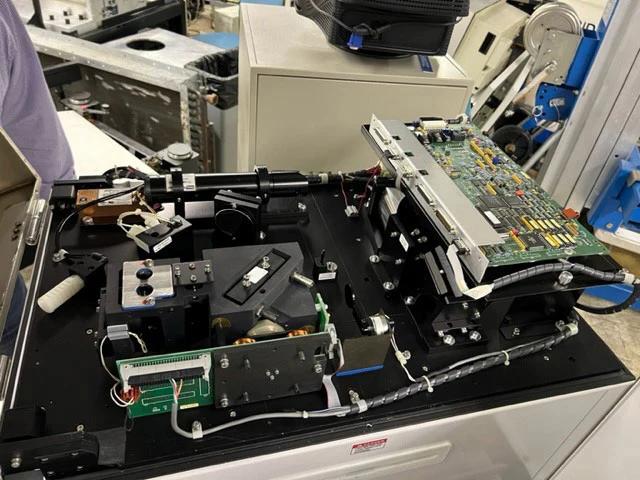 Used 1999 Thermo Scientific / Nicolet ECO 1000 S Spectrometer