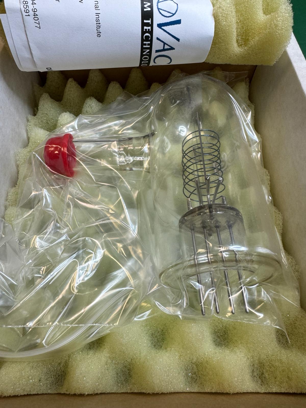 Used Eaton Nova 6200AV ProVac 432021 Ion MDC Gauge