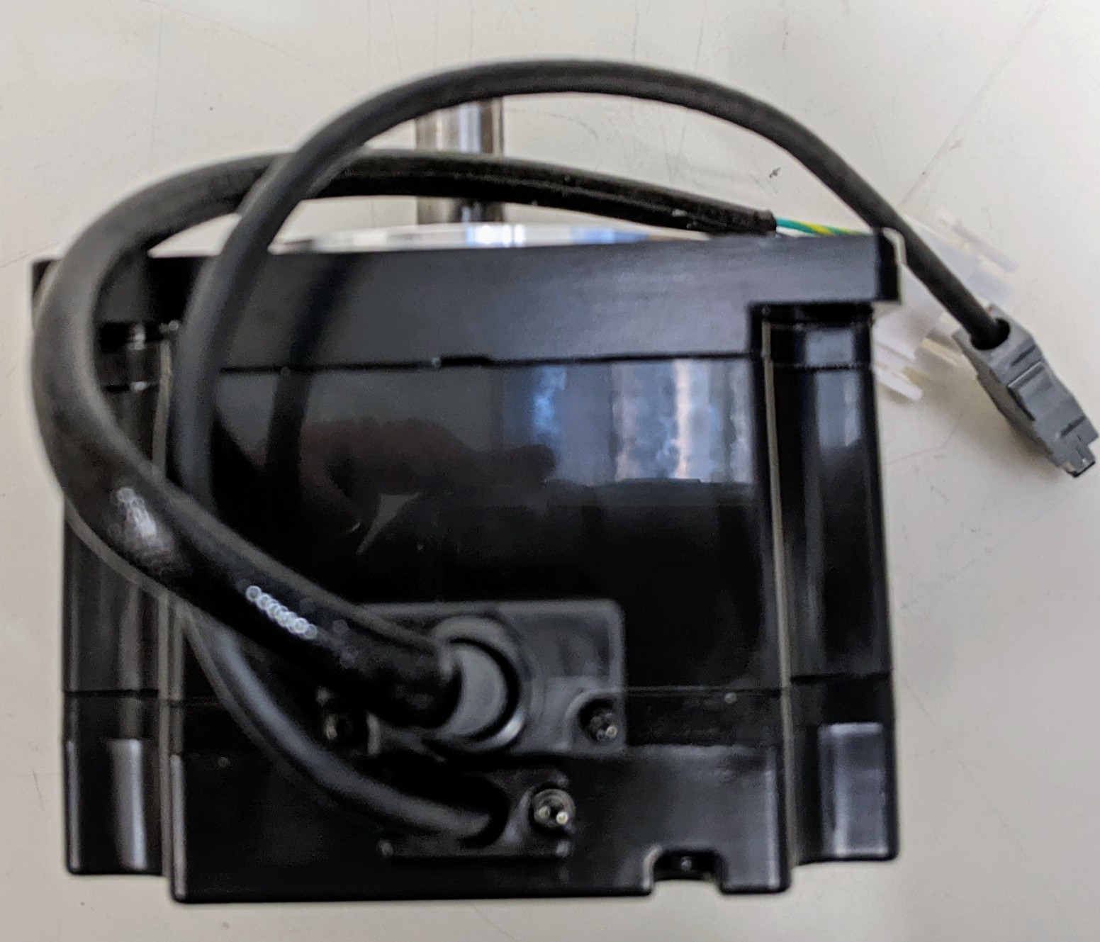 Used SERVO PACK MOTOR REPLACE SU38