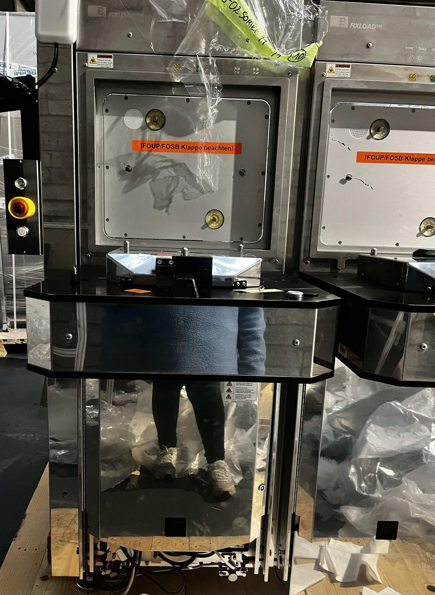 Used Brooks Loadports