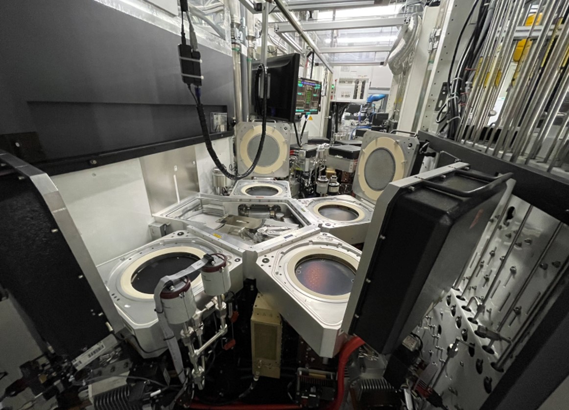 Used 2007 AMAT P5000 17