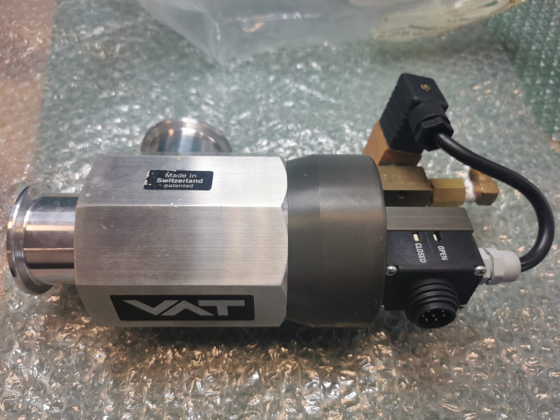 Used Eaton Nova 6200AV VAT Valve 26333-KA41