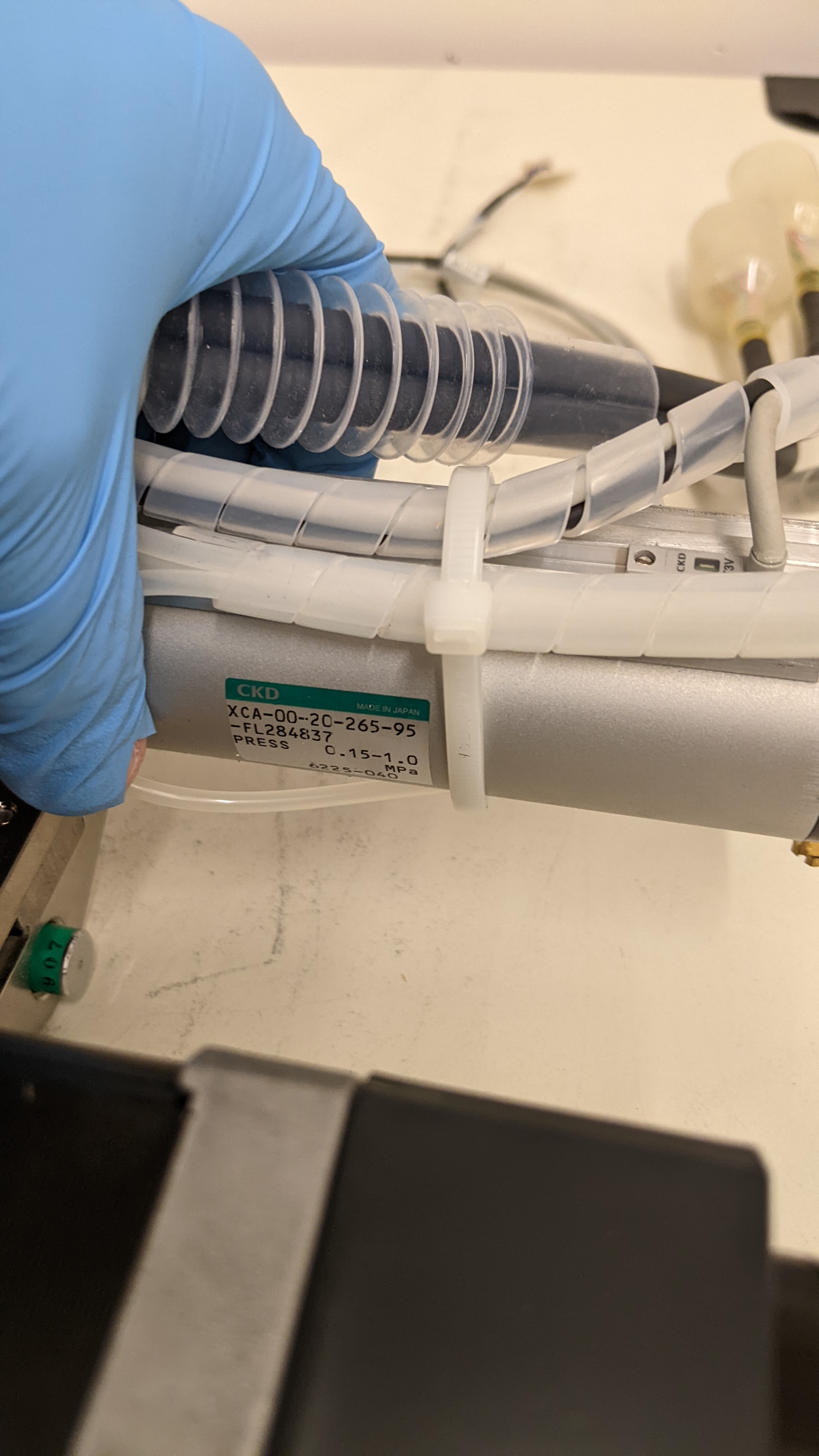 Used SCREEN CKD Brush Cylinder assembly